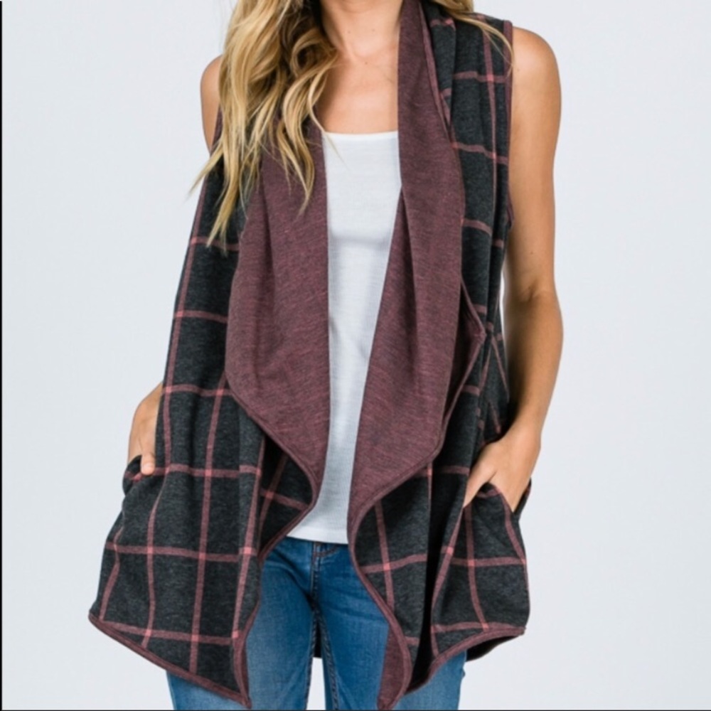 Adorable plaid vest
